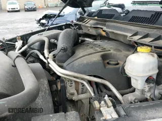 2015 Ram 1500 Express с VIN 1C6RR7FT2FS509180, выставлен на аукционе IAAI как лот 42615232 с пробегом 254 686 миль миль и . История ставок и продаж доступна на DreamBid. Изображение 19.