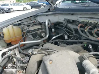 ✅ 2007 Ford Escape Limited • VIN: 1FMCU94107KB19203 • Lot: 42384353. Listed on IAAI with 118,422 mi. Free auction sales archive from the USA and detailed vehicle history report at DreamBid. Image 12.