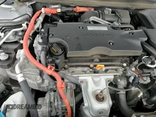 ✅ 2019 Honda Accord • VIN: 1HGCV3F12KA003366 • Лот: 86090635. Опубликован ранее на Copart с пробегом 77 058 миль. Бесплатный доступ к архиву аукционных продаж из США и подробный отчёт об истории автомобиля на DreamBid. Изображение 13.