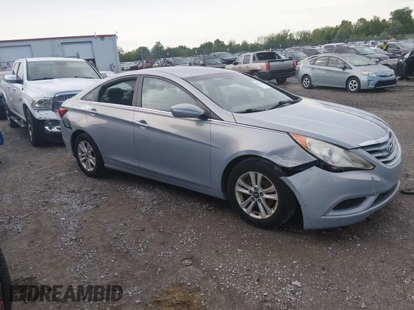 ✅ 2011 Hyundai Sonata GLS • VIN: 5NPEB4AC0BH122363 • Лот: 44976961. Опубліковано раніше на IAAI з пробігом 176 585 миль. Безкоштовний доступ до архіву аукціонних продажів зі США та докладний звіт про історію автомобіля на DreamBid. Зображення 1.