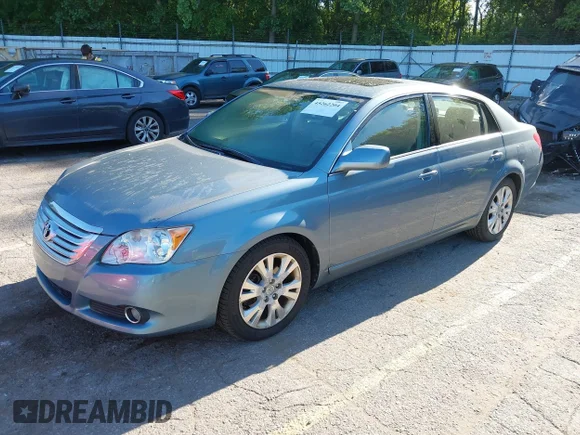 ✅ 2010 Toyota Avalon Limited • VIN: 4T1BK3DB1AU364336 • Lot: 45262204. Wystawiony na IAAI z przebiegiem 146 005 mil. Bezpłatny archiwum sprzedaży aukcyjnych z USA i szczegółowy raport historii pojazdu na DreamBid. Zdjęcie 2.