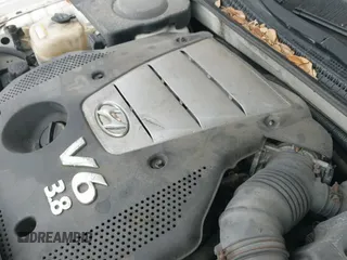 2008 Hyundai Azera Limited с VIN KMHFC46F28A274631, выставлен на аукционе IAAI как лот 42346183 с пробегом 141 740 миль миль и . История ставок и продаж доступна на DreamBid. Изображение 12.