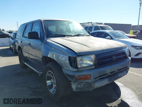 ✅ 1998 Toyota 4Runner • VIN: JT3GM84R4W0022607 • Lot: 43573480. Wystawiony na IAAI z przebiegiem 215 624 mil. Bezpłatny archiwum sprzedaży aukcyjnych z USA i szczegółowy raport historii pojazdu na DreamBid. Zdjęcie 1.