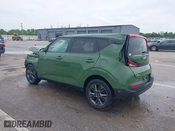✅ 2022 Kia Soul EX • VIN: KNDJ33AU6N7155410 • Lot: 45204210. Wystawiony na IAAI z przebiegiem Nie podano. Bezpłatny archiwum sprzedaży aukcyjnych z USA i szczegółowy raport historii pojazdu na DreamBid. Zdjęcie 3.