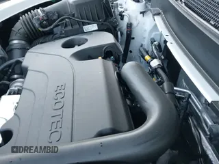 ✅ 2025 Chevrolet Equinox AWD LT • VIN: 3GNAXPEG1SL150100 • Lot: 43721924. Wystawiony na IAAI z przebiegiem 3 215 mil. Bezpłatny archiwum sprzedaży aukcyjnych z USA i szczegółowy raport historii pojazdu na DreamBid. Zdjęcie 22.