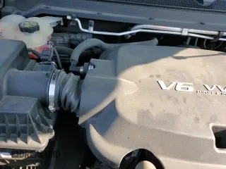 ✅ 2019 GMC Canyon 4WD SLE • VIN: 1GTG6CEN8K1221457 • Лот: 70146425. Опубликован ранее на Copart с пробегом 100 148 миль. Бесплатный доступ к архиву аукционных продаж из США и подробный отчёт об истории автомобиля на DreamBid. Изображение 15.