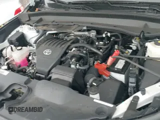 ✅ 2024 Toyota Highlander Limited • VIN: 5TDAAAB59RS053483 • Lot: 43388945. Listed on IAAI with 15,729 mi. Free auction sales archive from the USA and detailed vehicle history report at DreamBid. Image 20.