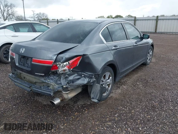 ✅ 2012 Honda Accord SE • VIN: 1HGCP2F63CA159594 • Lot: 44561042. Wystawiony na IAAI z przebiegiem 79 981 mil. Bezpłatny archiwum sprzedaży aukcyjnych z USA i szczegółowy raport historii pojazdu na DreamBid. Zdjęcie 4.