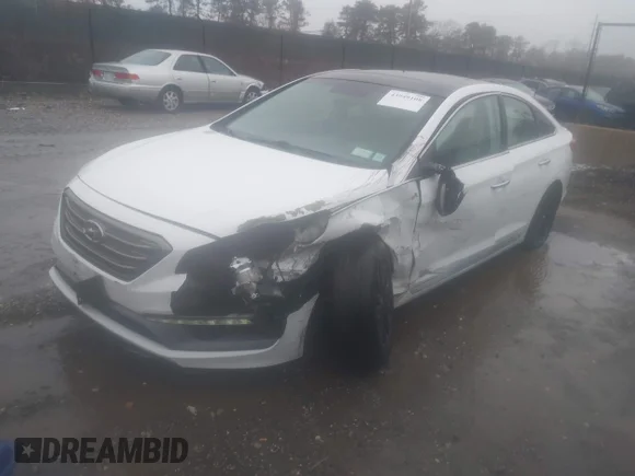✅ 2017 Hyundai Sonata Sport • VIN: 5NPE34AF8HH564503 • Lot: 43949108. Wystawiony na IAAI z przebiegiem 105 840 mil. Bezpłatny archiwum sprzedaży aukcyjnych z USA i szczegółowy raport historii pojazdu na DreamBid. Zdjęcie 2.