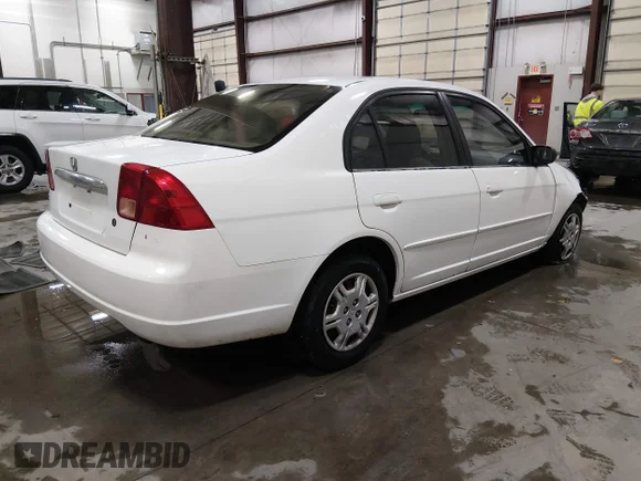 ✅ 2002 Honda Civic LX • VIN: 2HGES15522H541352 • Lot: 44470123. Wystawiony na IAAI z przebiegiem 246 228 mil. Bezpłatny archiwum sprzedaży aukcyjnych z USA i szczegółowy raport historii pojazdu na DreamBid. Zdjęcie 4.
