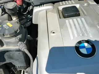 ✅ 2006 BMW 3 Series 325xi • VIN: WBAVD13596KV02331 • Lot: 42853771. Wystawiony na IAAI z przebiegiem 161 496 mil. Bezpłatny archiwum sprzedaży aukcyjnych z USA i szczegółowy raport historii pojazdu na DreamBid. Zdjęcie 12.