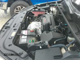 ✅ 2008 Toyota RAV4 • VIN: JTMZD33V185089497 • Лот: 42949620. Опубликован ранее на IAAI с пробегом 132 161 миль. Бесплатный доступ к архиву аукционных продаж из США и подробный отчёт об истории автомобиля на DreamBid. Изображение 19.