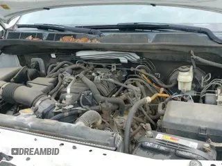 ✅ 2010 Toyota Tundra • VIN: 5TFRM5F19AX012925 • Lot: 42530301. Wystawiony na IAAI z przebiegiem 228 173 mil. Bezpłatny archiwum sprzedaży aukcyjnych z USA i szczegółowy raport historii pojazdu na DreamBid. Zdjęcie 19.