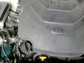 ✅ 2018 Kia Cadenza Premium • VIN: KNALC4J19J5124675 • Lot: 53628175. Wystawiony na Copart z przebiegiem 64 731 mil. Bezpłatny archiwum sprzedaży aukcyjnych z USA i szczegółowy raport historii pojazdu na DreamBid. Zdjęcie 13.