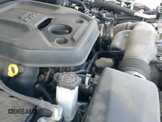 ✅ 2018 Jeep Wrangler Unlimited Sahara • VIN: 1C4HJXEN5JW221735 • Lot: 43516200. Wystawiony na IAAI z przebiegiem Nie podano. Bezpłatny archiwum sprzedaży aukcyjnych z USA i szczegółowy raport historii pojazdu na DreamBid. Zdjęcie 19.