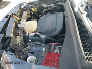 ✅ 2020 Jeep Renegade Altitude • VIN: ZACNJABB2LPL80283 • Lot: 41807207. Listed on IAAI with 50,635 mi. Free auction sales archive from the USA and detailed vehicle history report at DreamBid. Image 19.