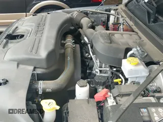 ✅ 2024 Ram 2500 Tradesman • VIN: 3C6UR5CJ5RG392238 • Lot: 43428682. Wystawiony na IAAI z przebiegiem 10 870 mil. Bezpłatny archiwum sprzedaży aukcyjnych z USA i szczegółowy raport historii pojazdu na DreamBid. Zdjęcie 20.