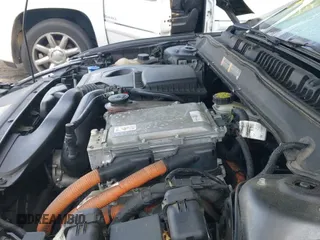 ✅ 2016 Ford Fusion S Hybrid • VIN: 3FA6P0UU2GR377464 • Лот: 42665620. Опубликован ранее на IAAI с пробегом 196 011 миль. Бесплатный доступ к архиву аукционных продаж из США и подробный отчёт об истории автомобиля на DreamBid. Изображение 12.