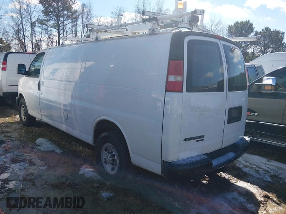 ✅ 2014 Chevrolet Express Cargo • VIN: 1GCWGGCA8E1207062 • Lot: 44176552. Wystawiony na IAAI z przebiegiem 188 178 mil. Bezpłatny archiwum sprzedaży aukcyjnych z USA i szczegółowy raport historii pojazdu na DreamBid. Zdjęcie 3.