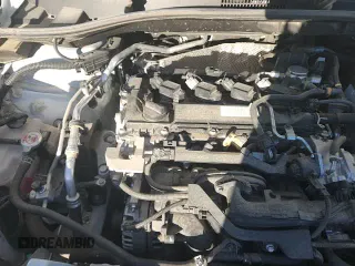 ✅ 2024 Toyota Corolla Cross XLE • VIN: 7MUDAAAG2RV087013 • Lot: 85517675. Listed on Copart with 21,810 mi. Free auction sales archive from the USA and detailed vehicle history report at DreamBid. Image 16.