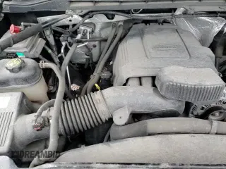 ✅ 2017 GMC Sierra 2500HD SLE • VIN: 1GT22SEG4HZ275026 • Lot: 94135725. Wystawiony na Copart z przebiegiem 105 564 mil. Bezpłatny archiwum sprzedaży aukcyjnych z USA i szczegółowy raport historii pojazdu na DreamBid. Zdjęcie 14.