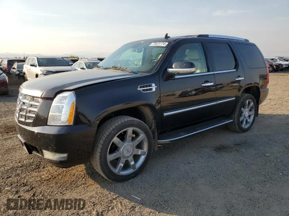 ✅ 2008 Cadillac Escalade • VIN: 1GYFK63868R185410 • Lot: 75431774. Wystawiony na Copart z przebiegiem 133 934 mil. Bezpłatny archiwum sprzedaży aukcyjnych z USA i szczegółowy raport historii pojazdu na DreamBid. Zdjęcie 1.