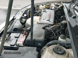 ✅ 2005 Toyota Camry XLE • VIN: 4T1BE32K25U983026 • Lot: 43683462. Listed on IAAI with 237,856 mi. Free auction sales archive from the USA and detailed vehicle history report at DreamBid. Image 19.