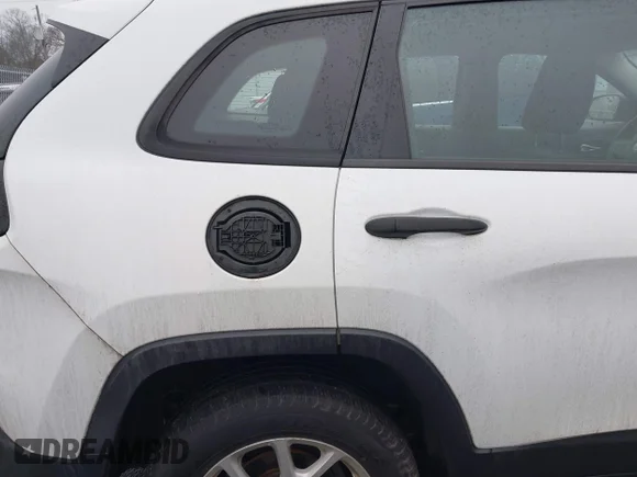 ✅ 2017 Jeep Cherokee Sport • VIN: 1C4PJLAB2HD232178 • Лот: 44322336. Опубліковано раніше на IAAI з пробігом 119 124 миль. Безкоштовний доступ до архіву аукціонних продажів зі США та докладний звіт про історію автомобіля на DreamBid. Зображення 6.