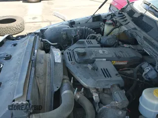 ✅ 2014 Ram 2500 Laramie • VIN: 3C6UR5NL7EG199520 • Lot: 42866771. Wystawiony na IAAI z przebiegiem 112 036 mil. Bezpłatny archiwum sprzedaży aukcyjnych z USA i szczegółowy raport historii pojazdu na DreamBid. Zdjęcie 23.