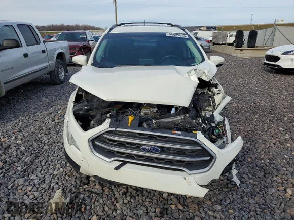 ✅ 2020 Ford EcoSport SE • VIN: MAJ3S2GE1LC382231 • Lot: 98009855. Wystawiony na Copart z przebiegiem 102 944 mil. Bezpłatny archiwum sprzedaży aukcyjnych z USA i szczegółowy raport historii pojazdu na DreamBid. Zdjęcie 5.
