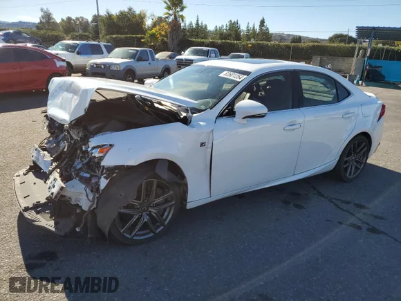 ✅ 2015 Lexus IS 350 • VIN: JTHBE1D21F5022756 • Лот: 82601254. Опубліковано раніше на Copart з пробігом 109 834 миль. Безкоштовний доступ до архіву аукціонних продажів зі США та докладний звіт про історію автомобіля на DreamBid. Зображення 1.