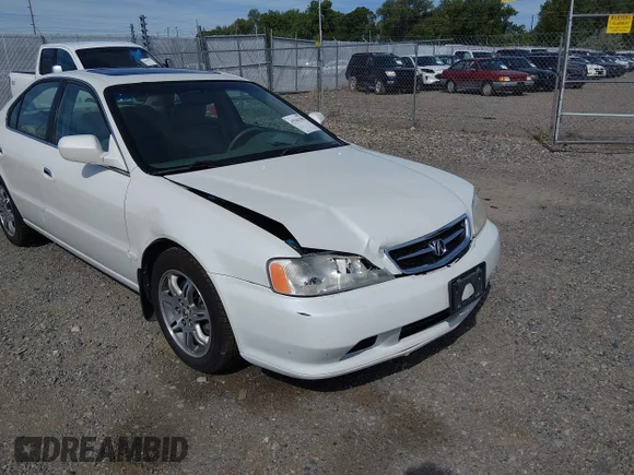 ✅ 2001 Acura TL • VIN: 19UUA56681A010702 • Lot: 45363296. Wystawiony na IAAI z przebiegiem 165 499 mil. Bezpłatny archiwum sprzedaży aukcyjnych z USA i szczegółowy raport historii pojazdu na DreamBid. Zdjęcie 6.