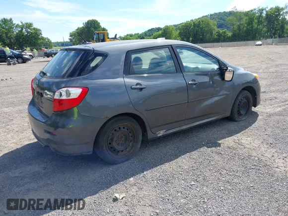 ✅ 2010 Toyota Matrix • VIN: 2T1KU4EE1AC304583 • Lot: 45331542. Listed on IAAI with 204,663 mi. Free auction sales archive from the USA and detailed vehicle history report at DreamBid. Image 4.