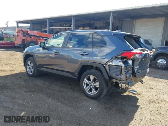 ✅ 2024 Toyota RAV4 XLE • VIN: JTMW1RFV2RD124484 • Lot: 43443145. Wystawiony na IAAI z przebiegiem 5 170 mil. Bezpłatny archiwum sprzedaży aukcyjnych z USA i szczegółowy raport historii pojazdu na DreamBid. Zdjęcie 3.