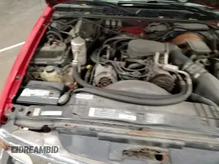 1996 Chevrolet Blazer z VIN 1GNDT13W6T2168241, wystawiony jako Copart lot #41511525 z przebiegiem 132 494 mil mil oraz Czysty tytuł • Clean title. Historia ofert i sprzedaży dostępna na DreamBid. Obrazek 14.