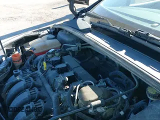 ✅ 2014 Ford Focus SE • VIN: 1FADP3F27EL278042 • Lot: 43617891. Wystawiony na IAAI z przebiegiem 118 412 mil. Bezpłatny archiwum sprzedaży aukcyjnych z USA i szczegółowy raport historii pojazdu na DreamBid. Zdjęcie 12.