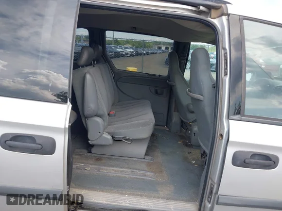 ✅ 2005 Dodge Caravan SE • VIN: 1D4GP24R45B149623 • Лот: 43221955. Опубліковано раніше на IAAI з пробігом 180 289 миль. Безкоштовний доступ до архіву аукціонних продажів зі США та докладний звіт про історію автомобіля на DreamBid. Зображення 8.