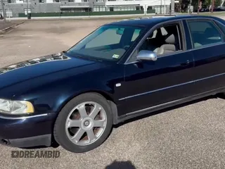 ✅ 2002 Audi S8 • VIN: WAUGU44D62N000935 • Лот: 89854155. Опубликован ранее на Copart с пробегом 141 693 миль. Бесплатный доступ к архиву аукционных продаж из США и подробный отчёт об истории автомобиля на DreamBid. Изображение 11.