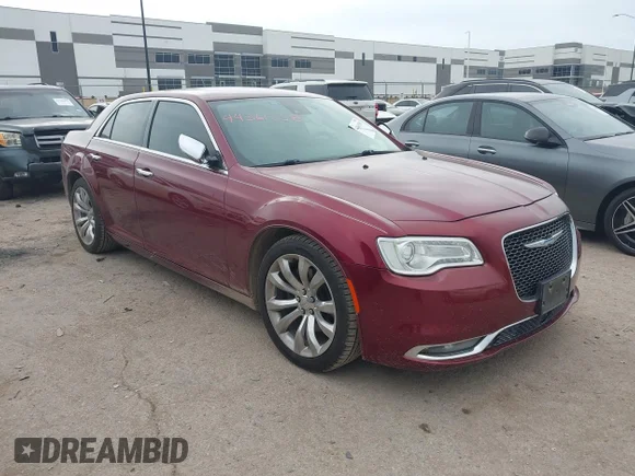 ✅ 2015 Chrysler 300 C • VIN: 2C3CCAET7FH859639 • Lot: 44361558. Wystawiony na IAAI z przebiegiem 54 889 mil. Bezpłatny archiwum sprzedaży aukcyjnych z USA i szczegółowy raport historii pojazdu na DreamBid. Zdjęcie 1.