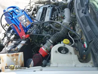 ✅ 1999 Infiniti G20 • VIN: JNKCP11A8XT013575 • Lot: 42512353. Wystawiony na IAAI z przebiegiem 291 026 mil. Bezpłatny archiwum sprzedaży aukcyjnych z USA i szczegółowy raport historii pojazdu na DreamBid. Zdjęcie 19.