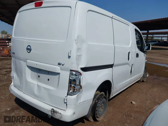 ✅ 2016 Nissan NV200 S • VIN: 3N6CM0KN2GK697424 • Lot: 42432266. Wystawiony na IAAI z przebiegiem 130 182 mil. Bezpłatny archiwum sprzedaży aukcyjnych z USA i szczegółowy raport historii pojazdu na DreamBid. Zdjęcie 4.
