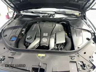 ✅ 2017 Mercedes-Benz S 63 AMG • VIN: WDDXK7JB8HA019473 • Lot: 93380135. Wystawiony na Copart z przebiegiem 70 310 mil. Bezpłatny archiwum sprzedaży aukcyjnych z USA i szczegółowy raport historii pojazdu na DreamBid. Zdjęcie 11.