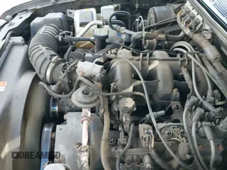 ✅ 2009 Ford Ranger XLT • VIN: 1FTYR44E49PA27292 • Lot: 42014607. Wystawiony na IAAI z przebiegiem 120 695 mil. Bezpłatny archiwum sprzedaży aukcyjnych z USA i szczegółowy raport historii pojazdu na DreamBid. Zdjęcie 19.