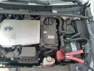 ✅ 2019 Toyota Prius XLE • VIN: JTDL9RFU7K3012360 • Лот: 83762745. Опубликован ранее на Copart с пробегом 43 724 миль. Бесплатный доступ к архиву аукционных продаж из США и подробный отчёт об истории автомобиля на DreamBid. Изображение 15.