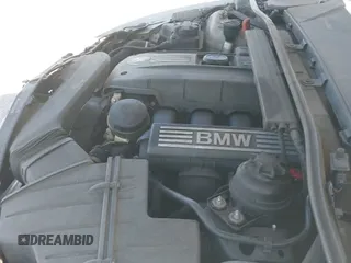 ✅ 2013 BMW 3 Series 328i xDrive • VIN: WBAKF5C50DJ297831 • Lot: 41894859. Wystawiony na IAAI z przebiegiem 87 174 mil. Bezpłatny archiwum sprzedaży aukcyjnych z USA i szczegółowy raport historii pojazdu na DreamBid. Zdjęcie 18.