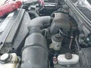 ✅ 2002 Ford F-150 XLT • VIN: 1FTRW07L52KB36296 • Lot: 43655860. Listed on IAAI with 262,218 mi. Free auction sales archive from the USA and detailed vehicle history report at DreamBid. Image 12.