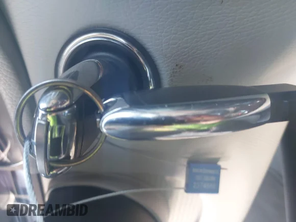 ✅ 2007 Mercedes-Benz C 280 Luxury • VIN: WDBRF54HX7F881976 • Лот: 44010682. Опубліковано раніше на IAAI з пробігом 35 058 миль. Безкоштовний доступ до архіву аукціонних продажів зі США та докладний звіт про історію автомобіля на DreamBid. Зображення 11.