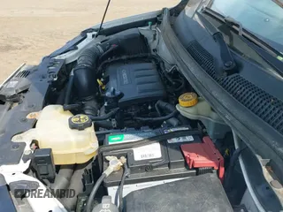 2015 Chevrolet Sonic LT z VIN 1G1JC6SB1F4148987, wystawiony jako IAAI lot #42631909 z przebiegiem 92 563 mil mil oraz . Historia ofert i sprzedaży dostępna na DreamBid. Obrazek 12.