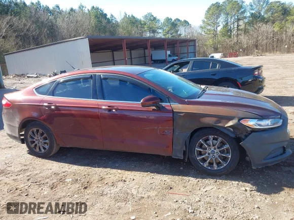 ✅ 2016 Ford Fusion S • VIN: 3FA6P0G70GR130210 • Lot: 44174208. Listed on IAAI with 247,501 mi. Free auction sales archive from the USA and detailed vehicle history report at DreamBid. Image 6.