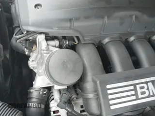 ✅ 2012 BMW 3 Series 328i • VIN: WBAKE3C55CE770055 • Lot: 42961142. Listed on IAAI with 175,110 mi. Free auction sales archive from the USA and detailed vehicle history report at DreamBid. Image 13.